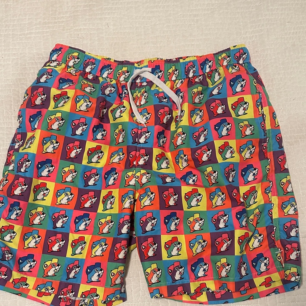Buck-ees swim trunks size large